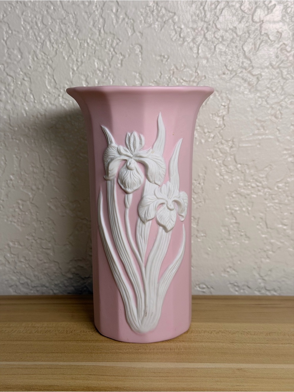Vintage Japanese Ucago With Raised Iris Flower Ceramic Vase Excellent Condition